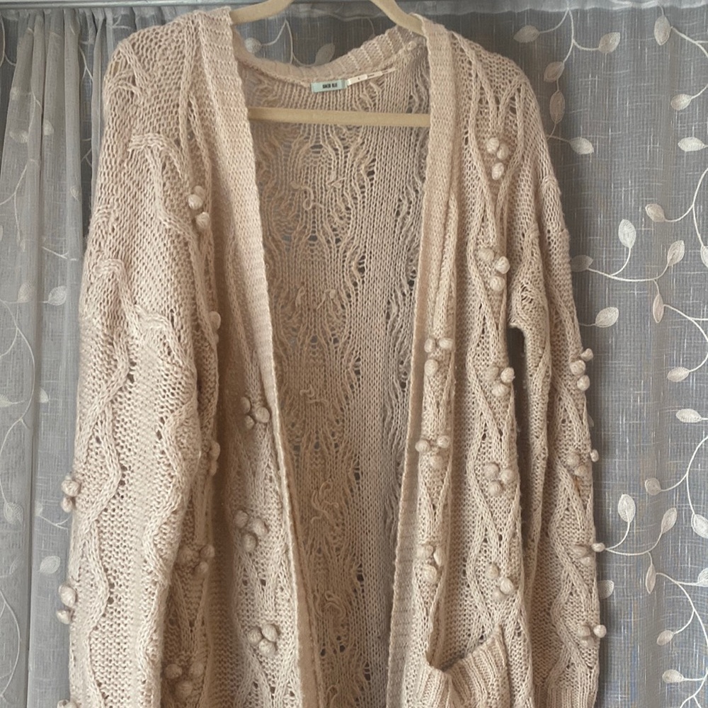 Kimchi Blue Cream Sweater/cardigan